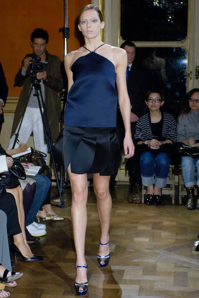 Look 29